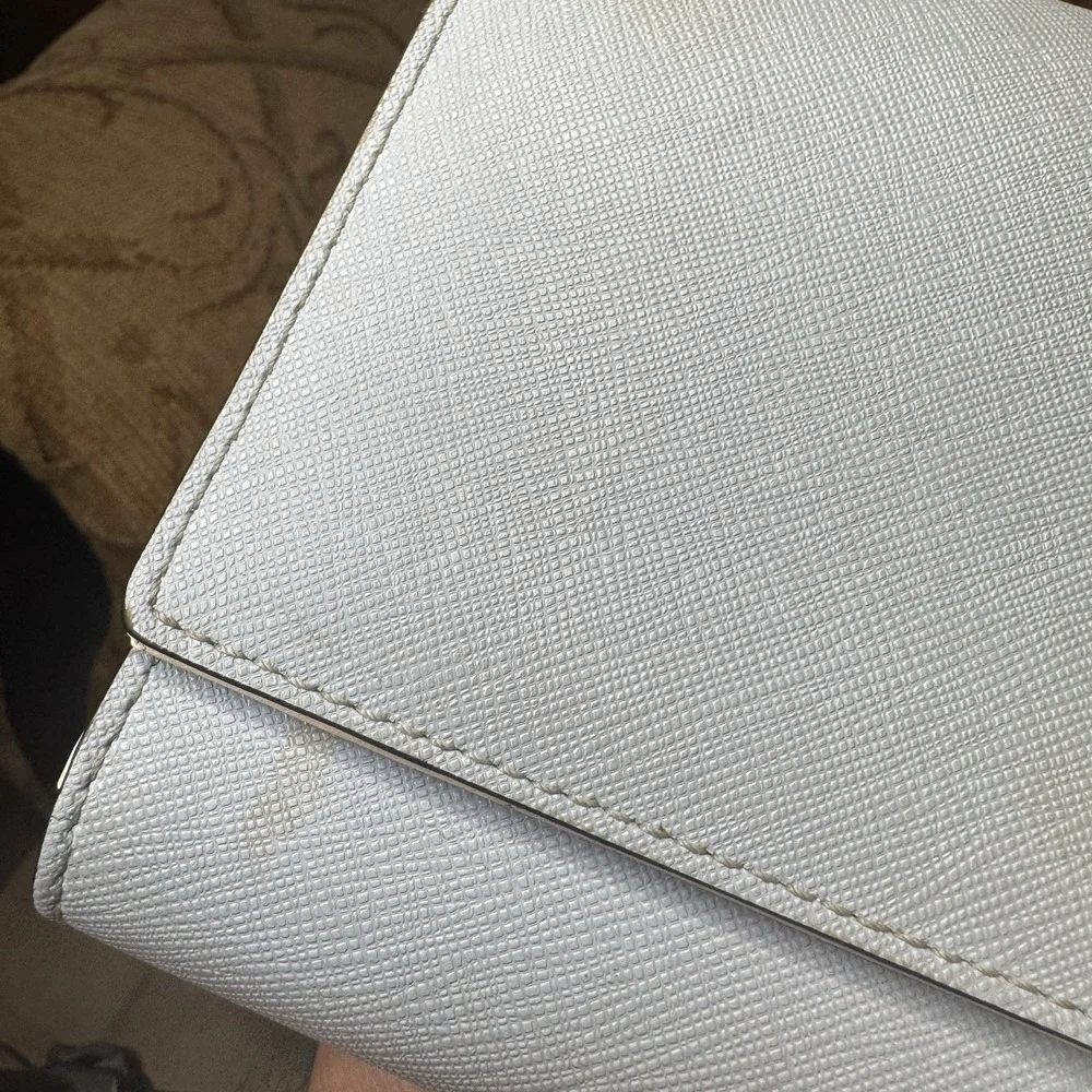 Kate Spade Mikas‎ Pond Phoenix Travel Wallet WLRU2237 Arctic Sky Pre-Loved